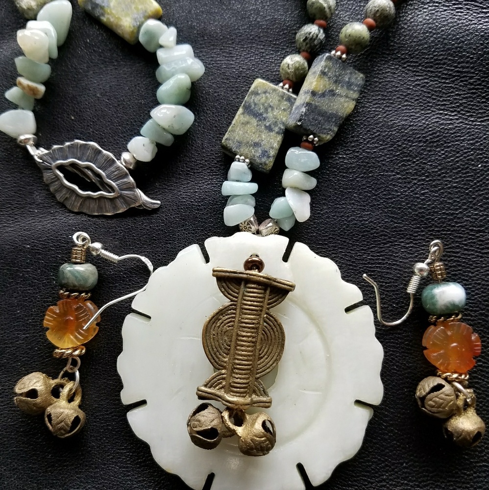 UNIQUE!!! One of a kind! Artisan necklace
(Earrings not included)